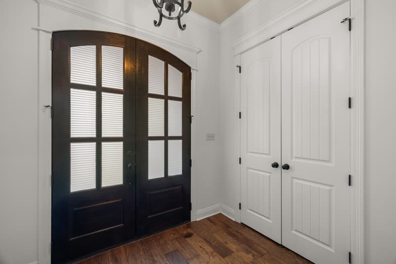 Foyer at 30 Broad Leaf Cove, Petal, Mississippi